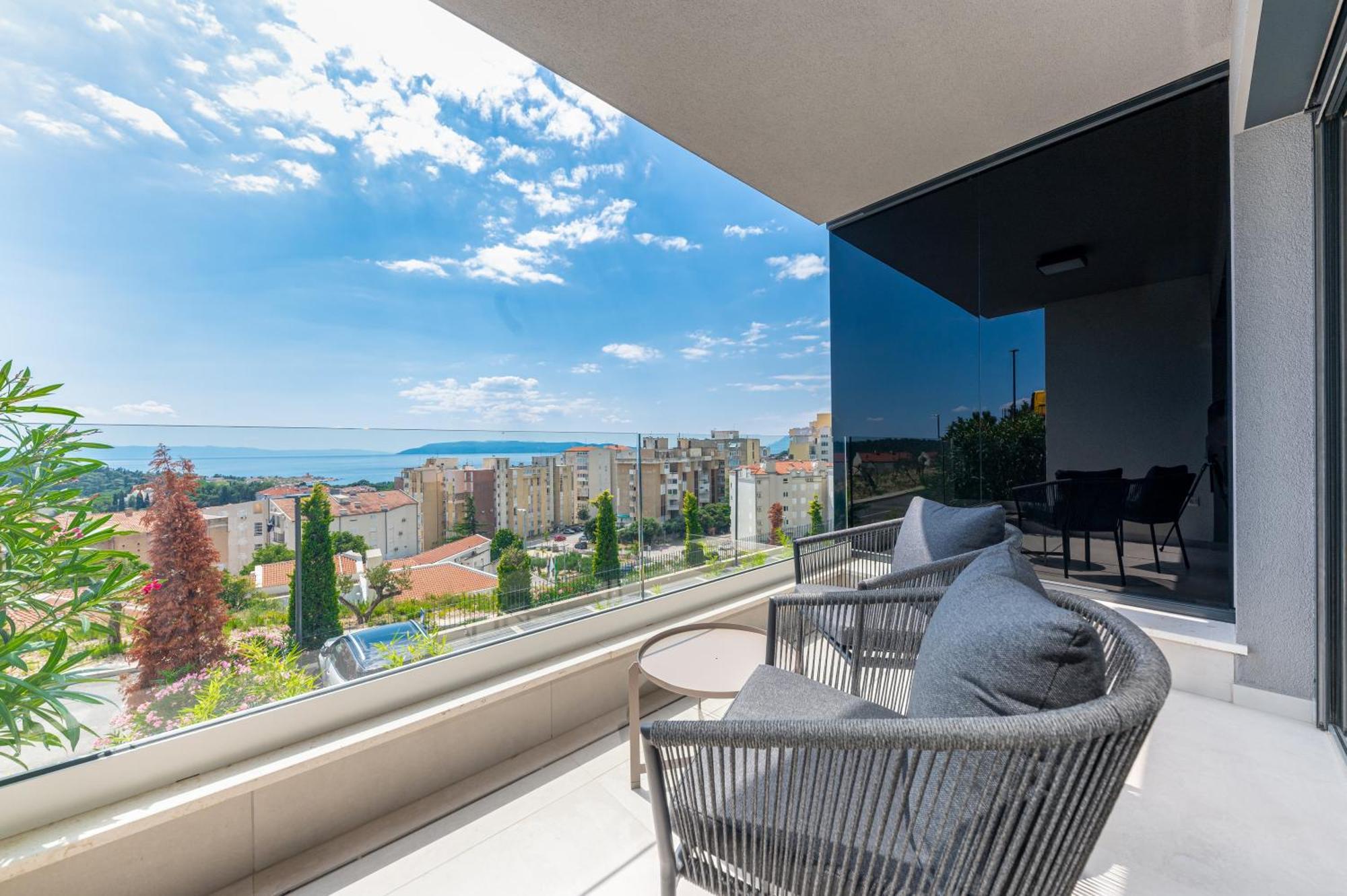 Luxury Adria Sea City & Mountain View Apartment Makarska Eksteriør billede